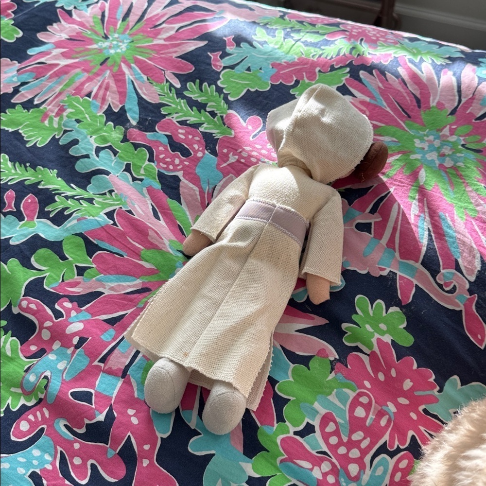 Disney Parks Star Wars: Galaxy's Edge Princess Leia Plush - Picture 3 of 7